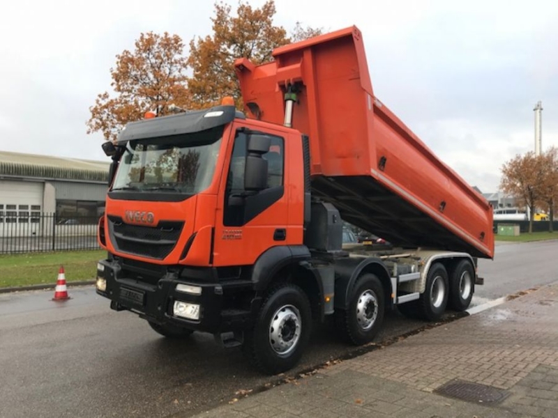 Cu ce autovehicule transportam materiale si articolele de constructie